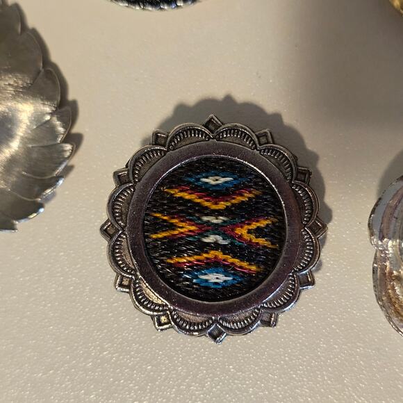 Vintage Scarf Clip Lot - Gold, Silver, Southwestern & more - some West Germany - Picture 5 of 11